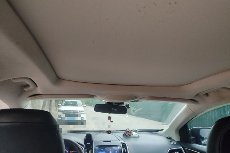 Used Ford Edge 2017 EcoBoost 245 Two-Wheel-Drive Sporty 7-Seater