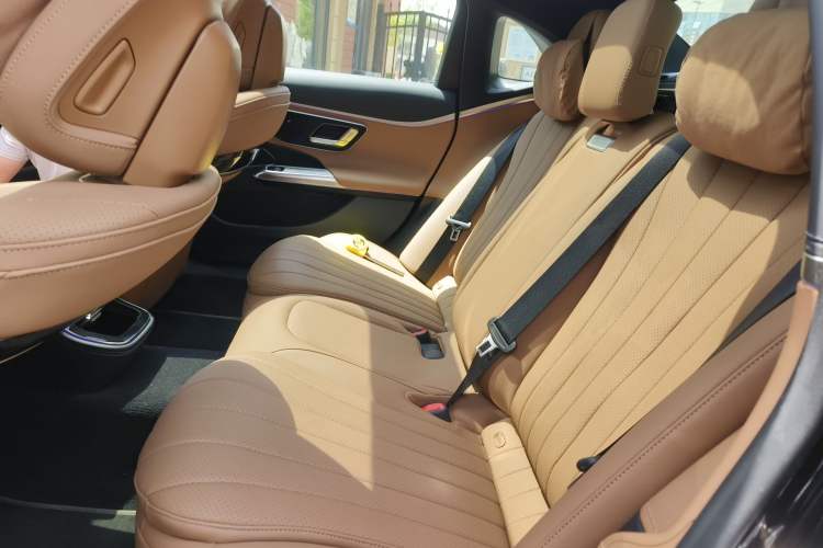 Used Mercedes-Benz E-Class 2024 E 260 L Left Rear Seat