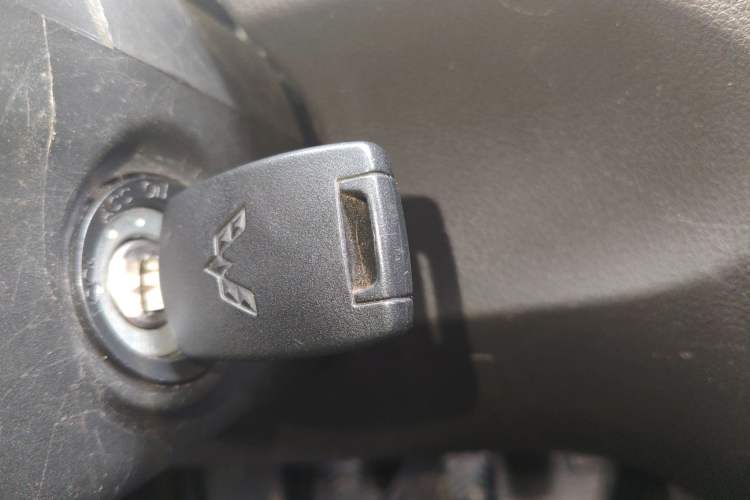 Used Wuling Rongguang V 2018 1.5L Standard Version Vehicle Key