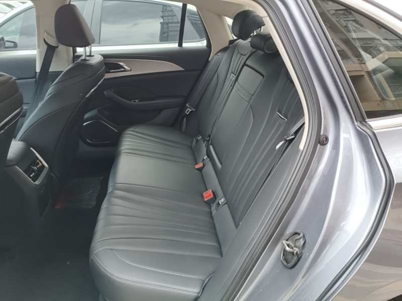 Used Hongqi H5 2024 1.5T DCT Smart Connect Flagship Edition – Chinese Trim Yun — 16