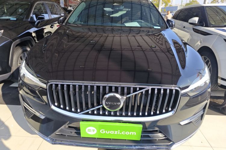 Used Volvo XC60 2025 B5 Four-Wheel Drive Smart & Advanced Luxury Edition
