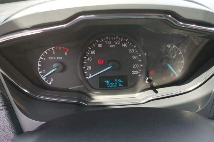 Used Ford Escort 2015 1.5L Manual Fashion Edition
