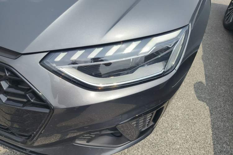 Used Audi A4L 2023 40 TFSI Luxury Dynamic Model
