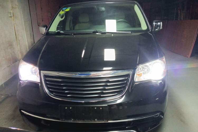 Used Chrysler Grand Voyager 2014 3.6L Comfort Edition