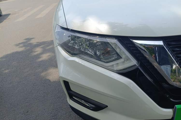 Used Nissan X-Trail 2019 2.0L CVT Smart Connect Comfort Edition 2WD