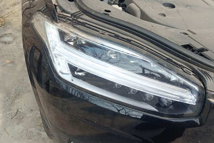 Used Volvo XC90 2024 B6 Zhiyi Luxury 7-Seater
