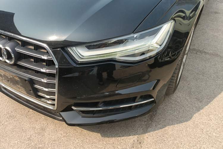 Used Audi A6L 2018 30th Anniversary Edition 35 TFSI Fashion Model
