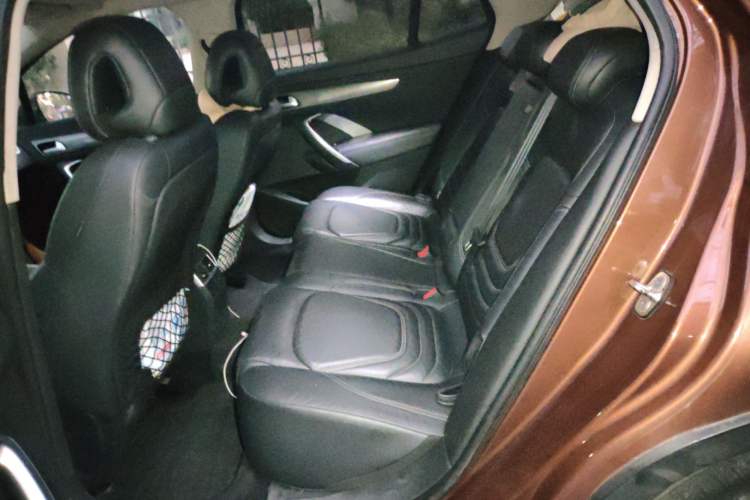 Used DS 6 2016 1.6T Luxury Edition THP160