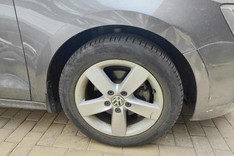 Used Volkswagen Sagitar 2012 1.6L Automatic Fashion Edition
