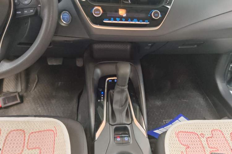 Used Toyota Corolla 2021 Dual-Motor 1.8L E-CVT Elite Edition
