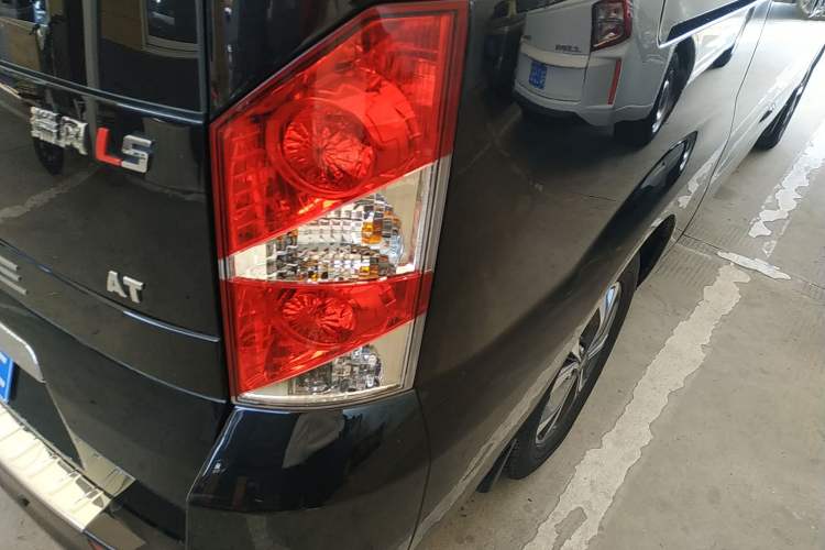 Used JAC Refine L5 2022 2.0T Automatic Business Edition