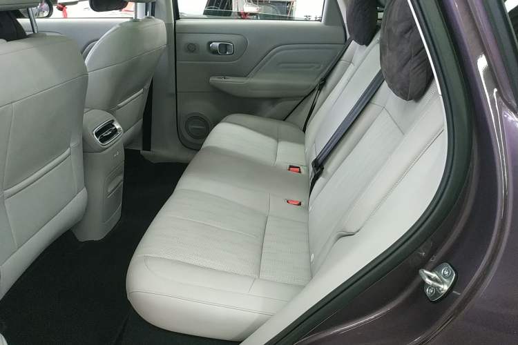 Used Leapmotor B10 2025 510 Joyful Edition
