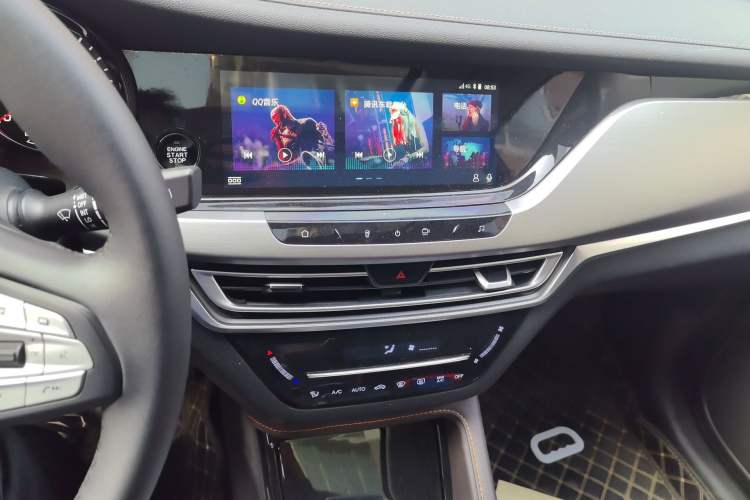Used CHANGAN CS35PLUS 2019 1.6L Automatic CoolLink Edition Audio And AC Panel