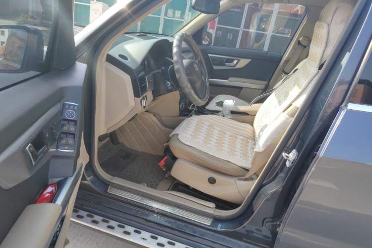 Used Mercedes-Benz GLK-Class 2011 GLK 300 4MATIC Fashion Model