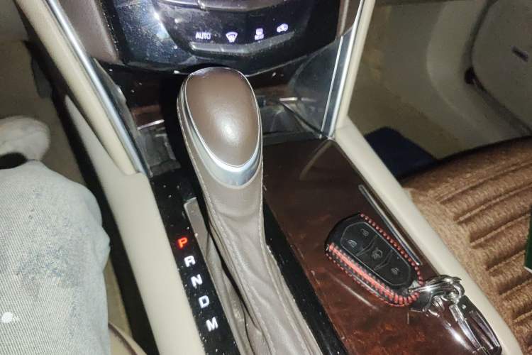 Used Cadillac XTS 2015 28T Comfort Model