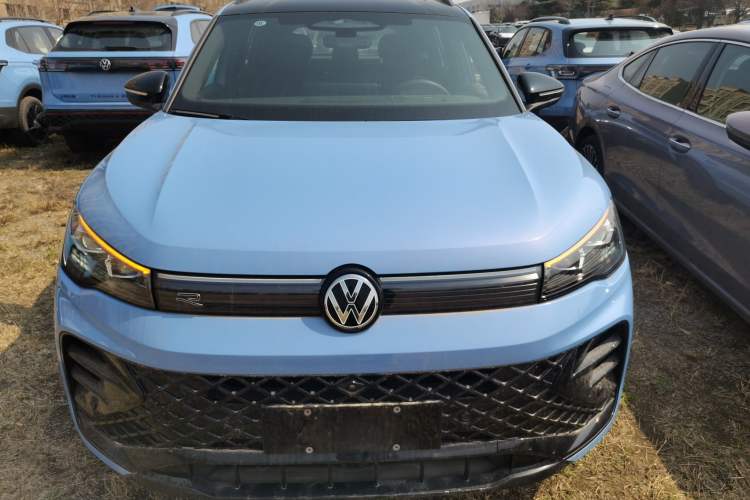 Used Volkswagen Tiguan L 2024 PRO 380TSI Four-Wheel Drive R-Line Prestige Edition Front