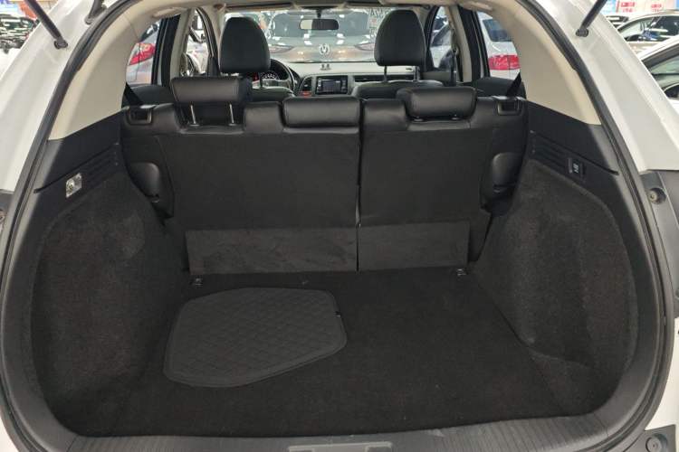 Used Honda Vezel 2017 1.8L CVT Front-Wheel Drive Pioneer Edition
