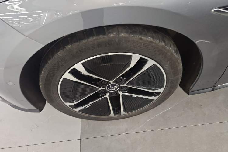 Used BYD Han 2020 EV Long-Range Deluxe Model Exterior 4