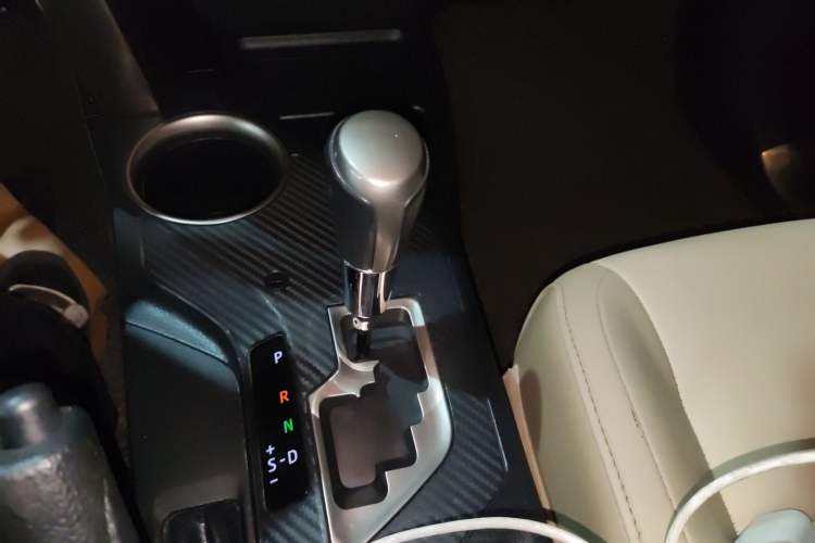 Used Toyota RAV4 2015 2.5L Automatic 4x4 Elite Edition