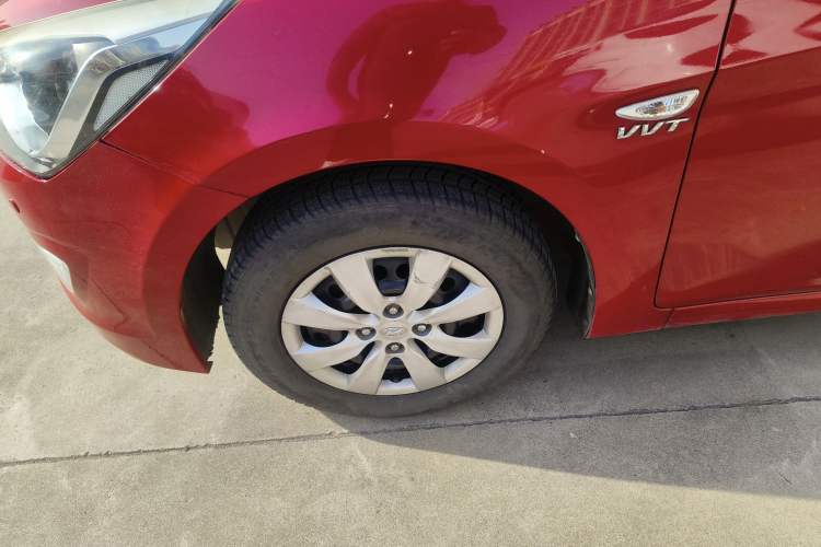 Used Hyundai Verna (older generation) 2014 1.4L Manual Smart GLS Trim