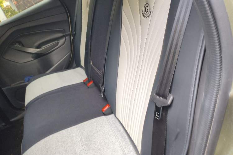 Used Ford Kuga 2013 1.6L GTDi Two-Wheel-Drive Comfort Model
