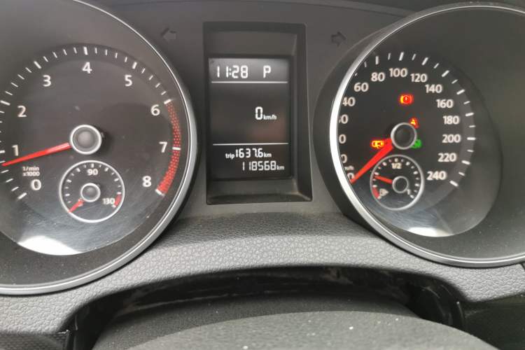 Used Volkswagen Golf 2011 1.4 TSI Automatic Comfort Model
