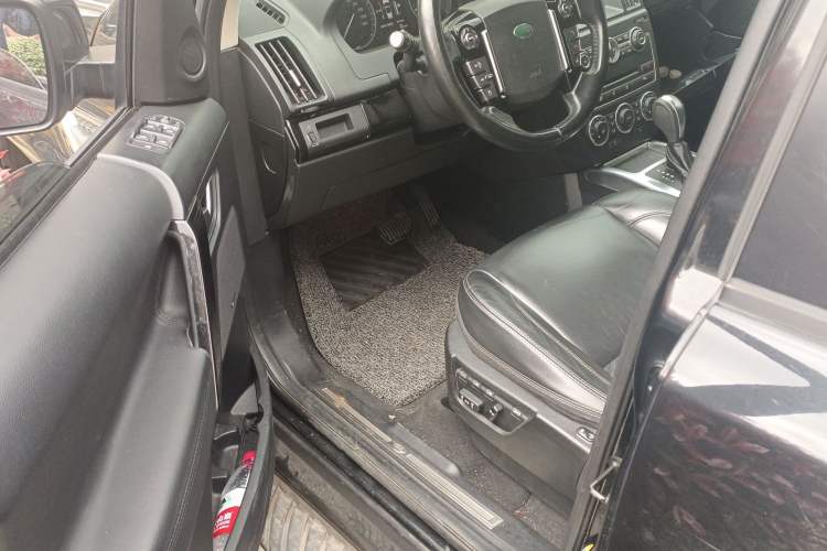 Used Land Rover Freelander 2 
