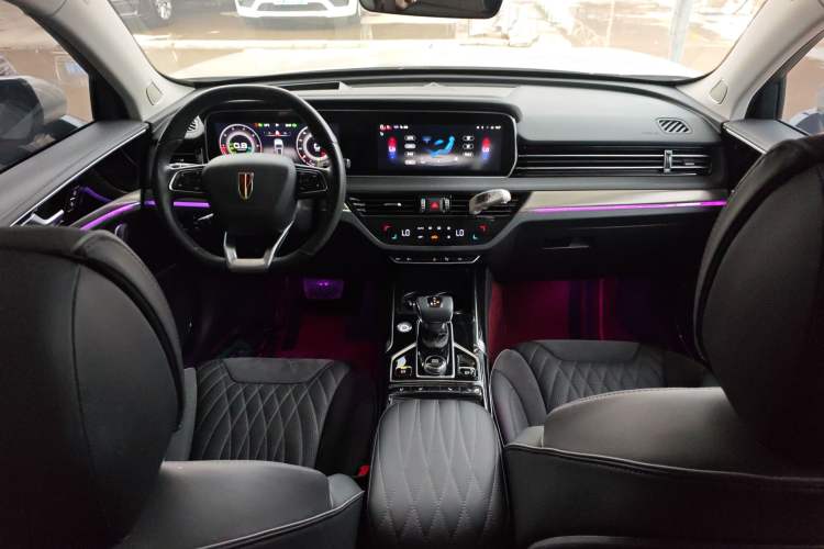 Used Hongqi HS5 2022 Facelifted Version 2.0T Smart Connect Flagship All-Wheel-Drive Edition
