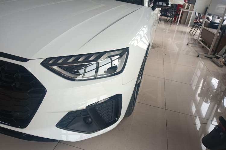 Used Audi A4L 2024 40 TFSI Luxury Dynamic Edition
