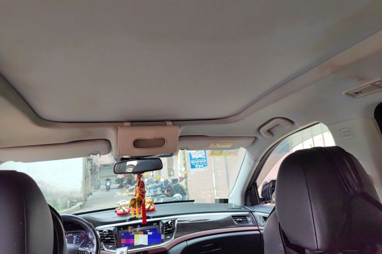 Used GAC Trumpchi GS8 2017 320T Two-Wheel Drive Luxury Smart Connectivity Version (7 Seats) Headliner