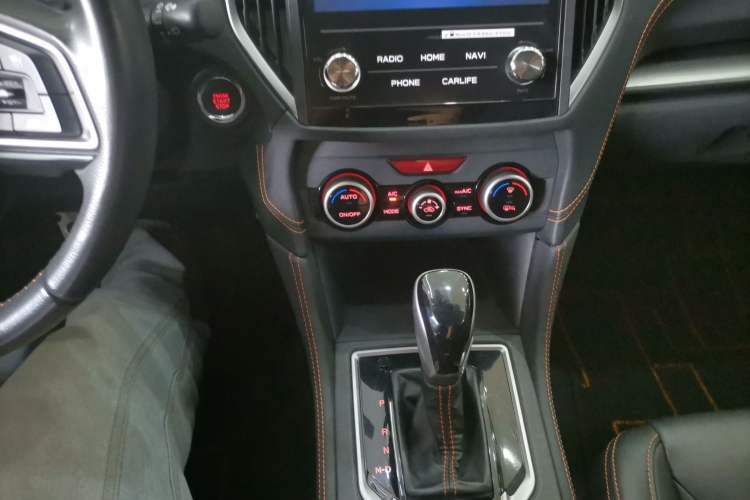 Used Subaru XV 2018 2.0i All-Wheel-Drive Prestige Edition with EyeSight Gear Lever