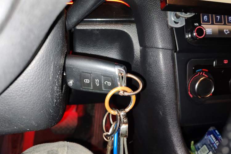 Used Volkswagen Golf 2012 1.6L Automatic Comfort Model
