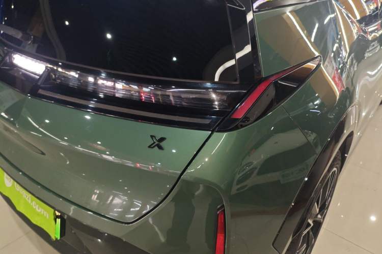 Used Zeekr X 2023 Four-Wheel Drive YOU Edition 4 Seats Right Rear Taillight