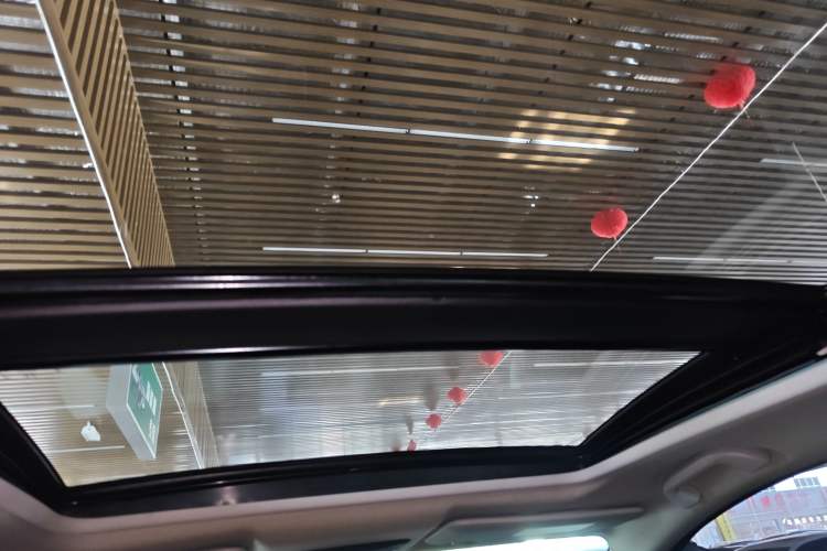 Used Honda Vezel 2020 1.5L CVT Pioneer Edition