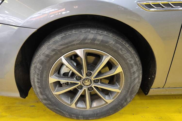Used BYD Qin PLUS 2023 Champion Edition DM-i 55KM Leading Model
