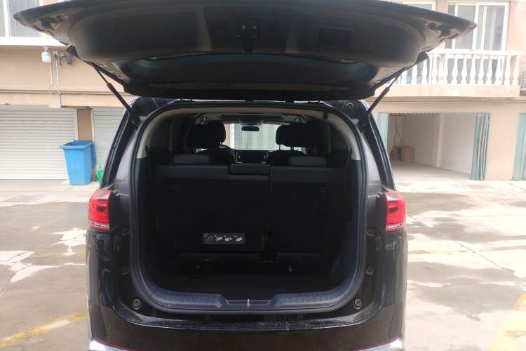 Used GAC Trumpchi M8 2023 Lingxiu Series 390T Deluxe Edition Trunk