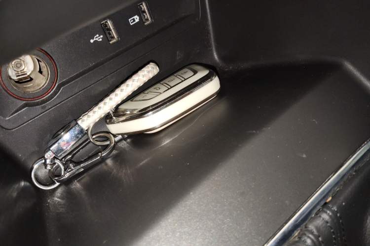 Used MG ZS 2018 1.5L Automatic Luxury Edition China V Standard