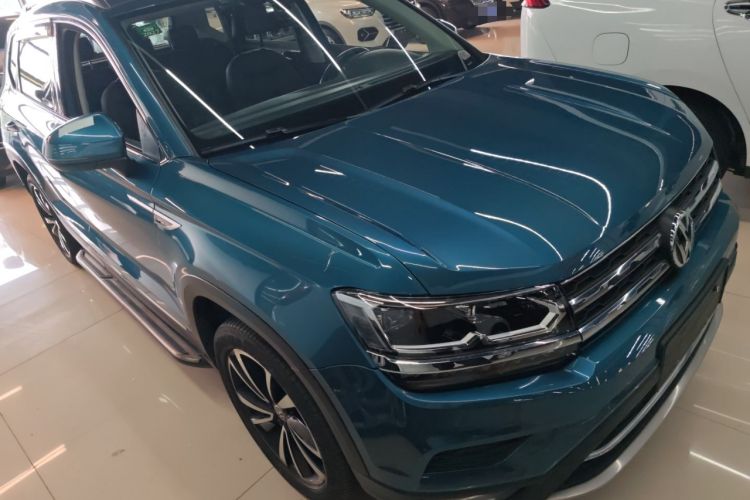 Used Volkswagen Tharu 2019 330TSI Four-Wheel Drive Luxury Edition China VI Standard
