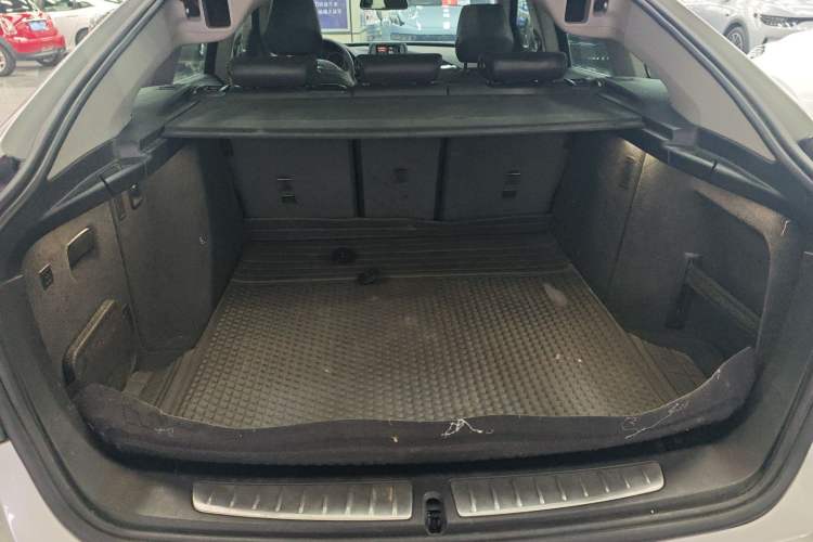 Used BMW 3 Series GT 2018 320i Sport Edition