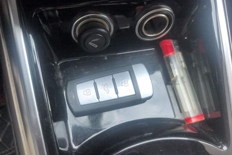 Used Zotye Domy X5 2017 Classic Edition 1.5T Manual Luxury Model Vehicle Key