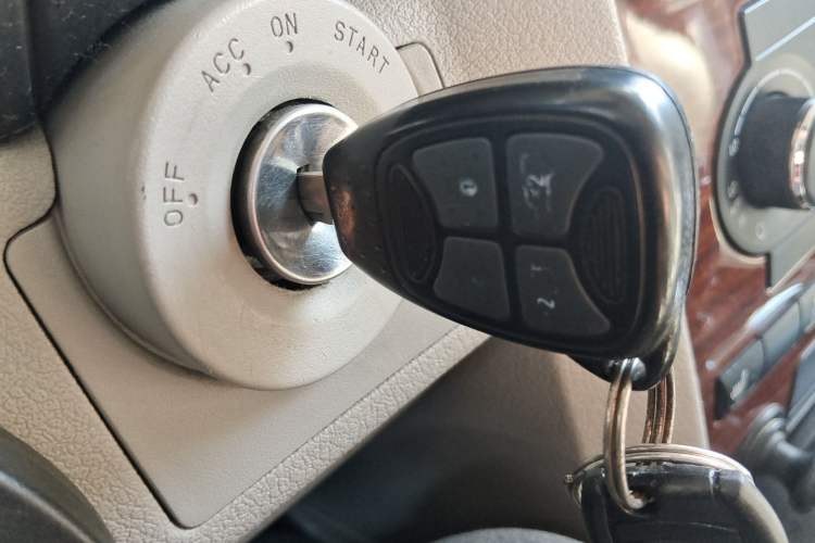 Used Jeep Commander Classic 2007 5.7