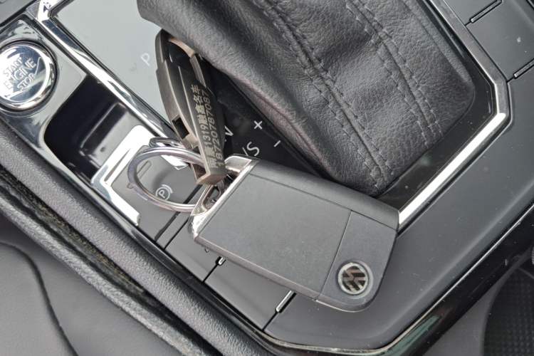 Used Volkswagen Lamando 2019 280TSI DSG Comfort Edition China VI standard Vehicle Key