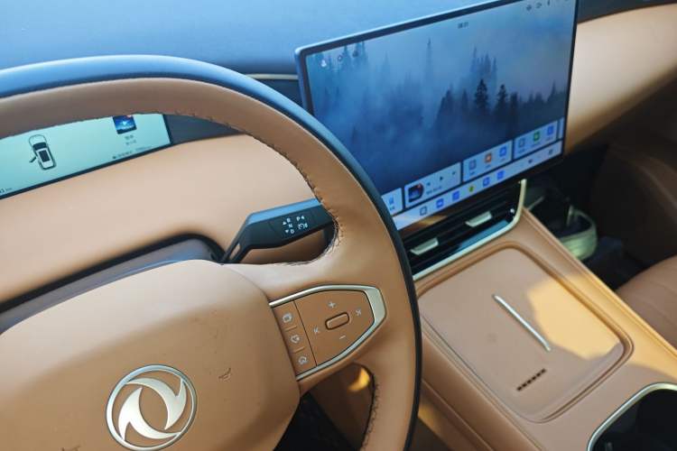 Used Dongfeng Aeolus L8 2025 Model 185KM Dream Edition