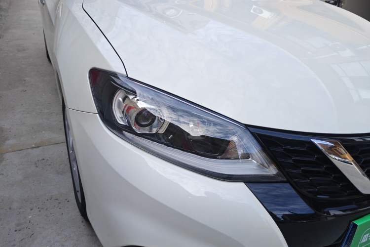 Used Nissan Tiida 2021 1.6L CVT Smart Drive Edition Right Front Headlight