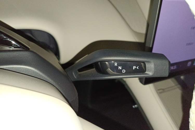 Used Xiaomi Auto YU7 2025 Ultra-Long Range All-Wheel Drive Pro Version