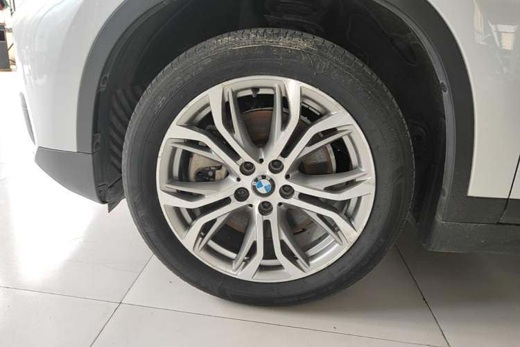 Used BMW X1 2018 sDrive20Li Leading Model