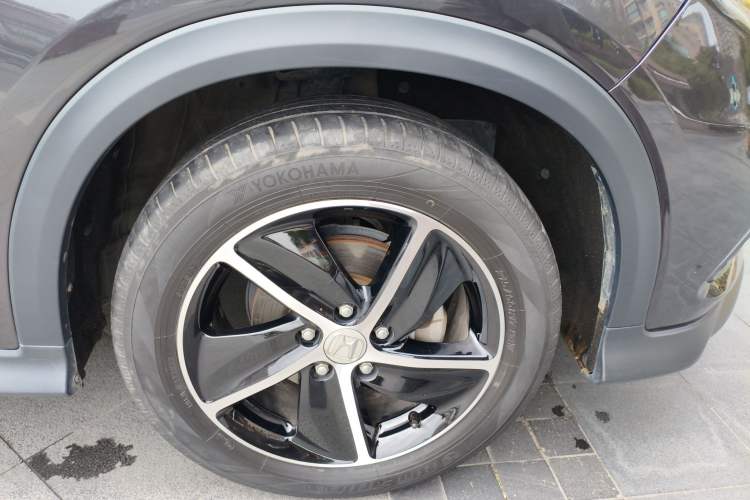 Used Honda Vezel 2020 1.5L CVT Pioneer Edition Right Front Wheel Hub