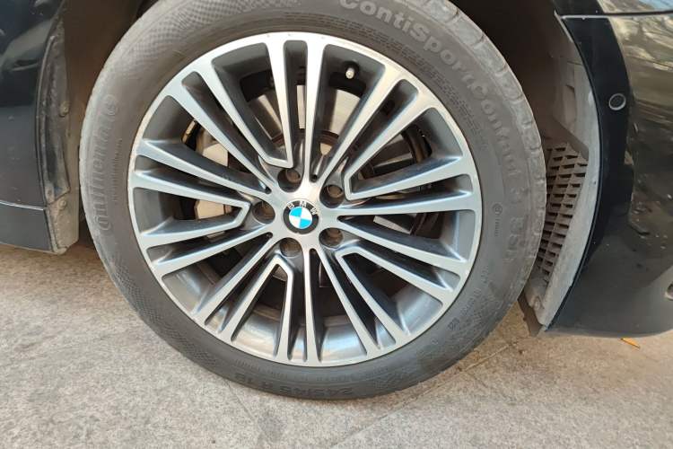 Used BMW 5 Series 2019 530Li Luxury Edition Premium Package