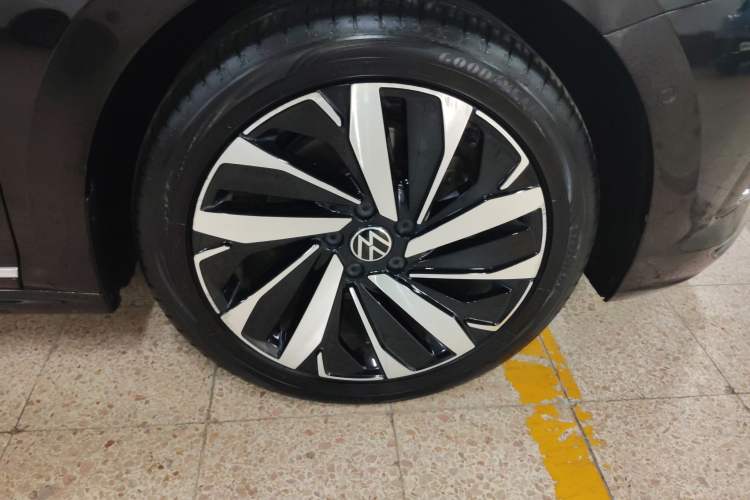 Used Volkswagen Passat 2022 330TSI Luxury Edition Custom Version