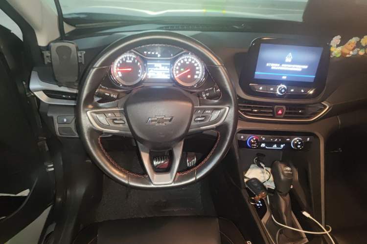 Used Chevrolet Orlando 2018 Redline 530T Automatic Enjoyment Edition (5+2 Model) – China V Standard Steering Wheel